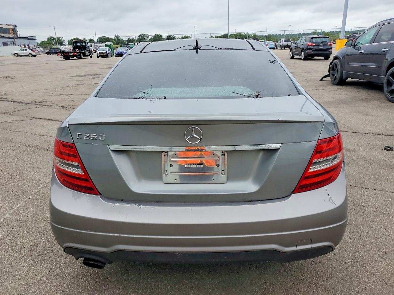 Mercedes-Benz C-Class 250
