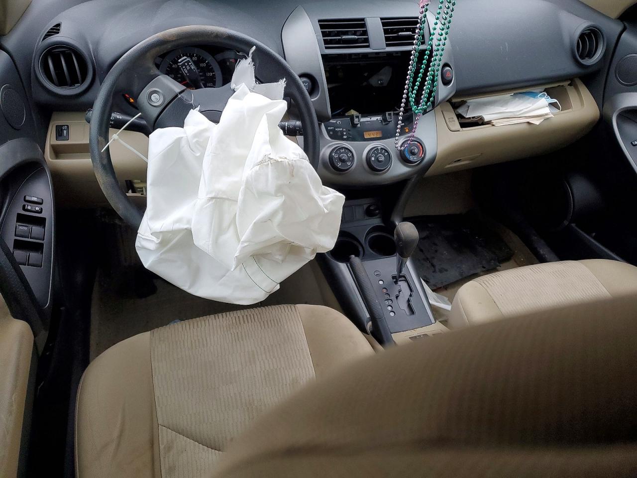 Toyota RAV4 Base