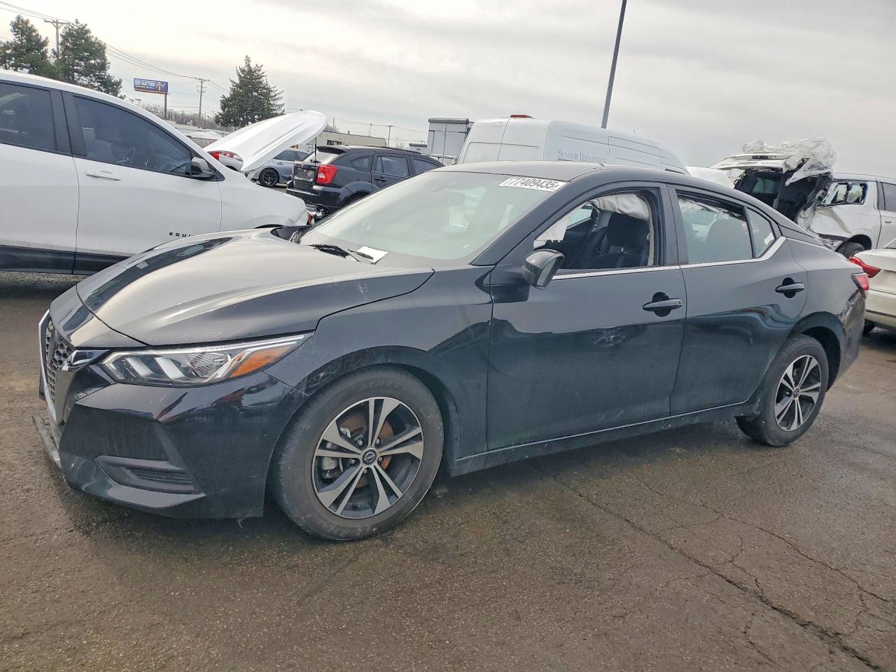 Salvage Nissan Sentra Image