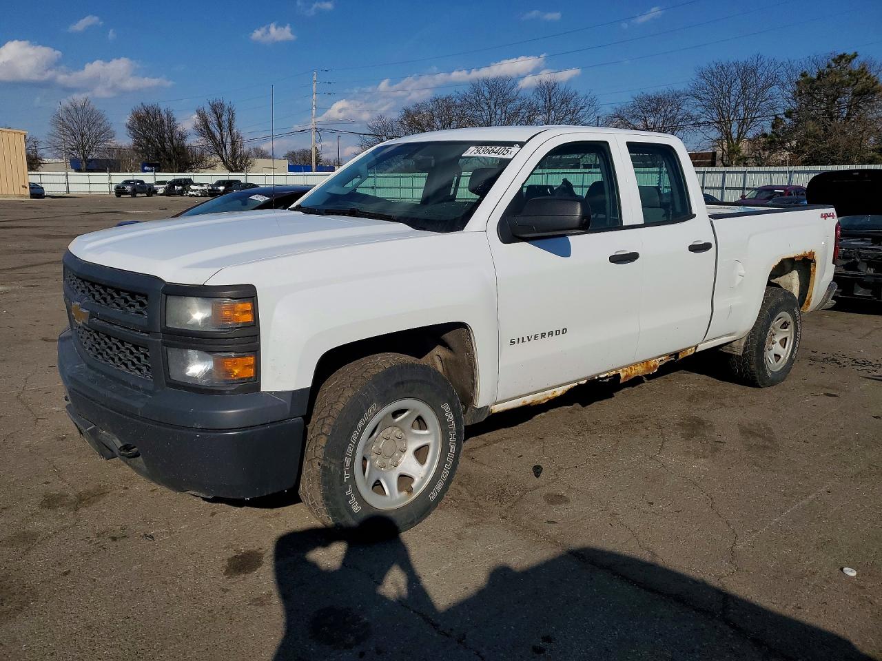 Salvage Chevrolet Silverado Image