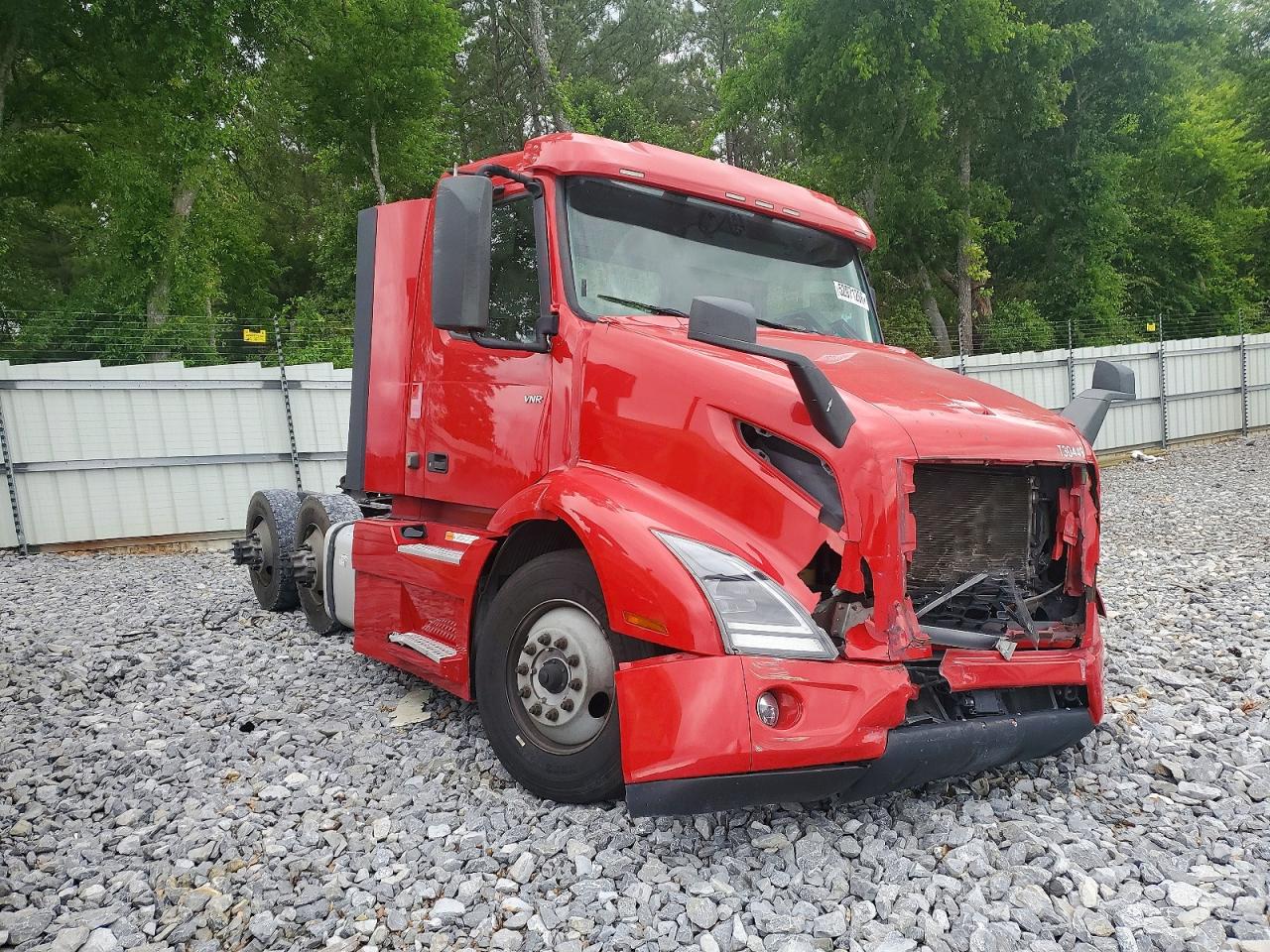 Salvage Volvo Vnr Image
