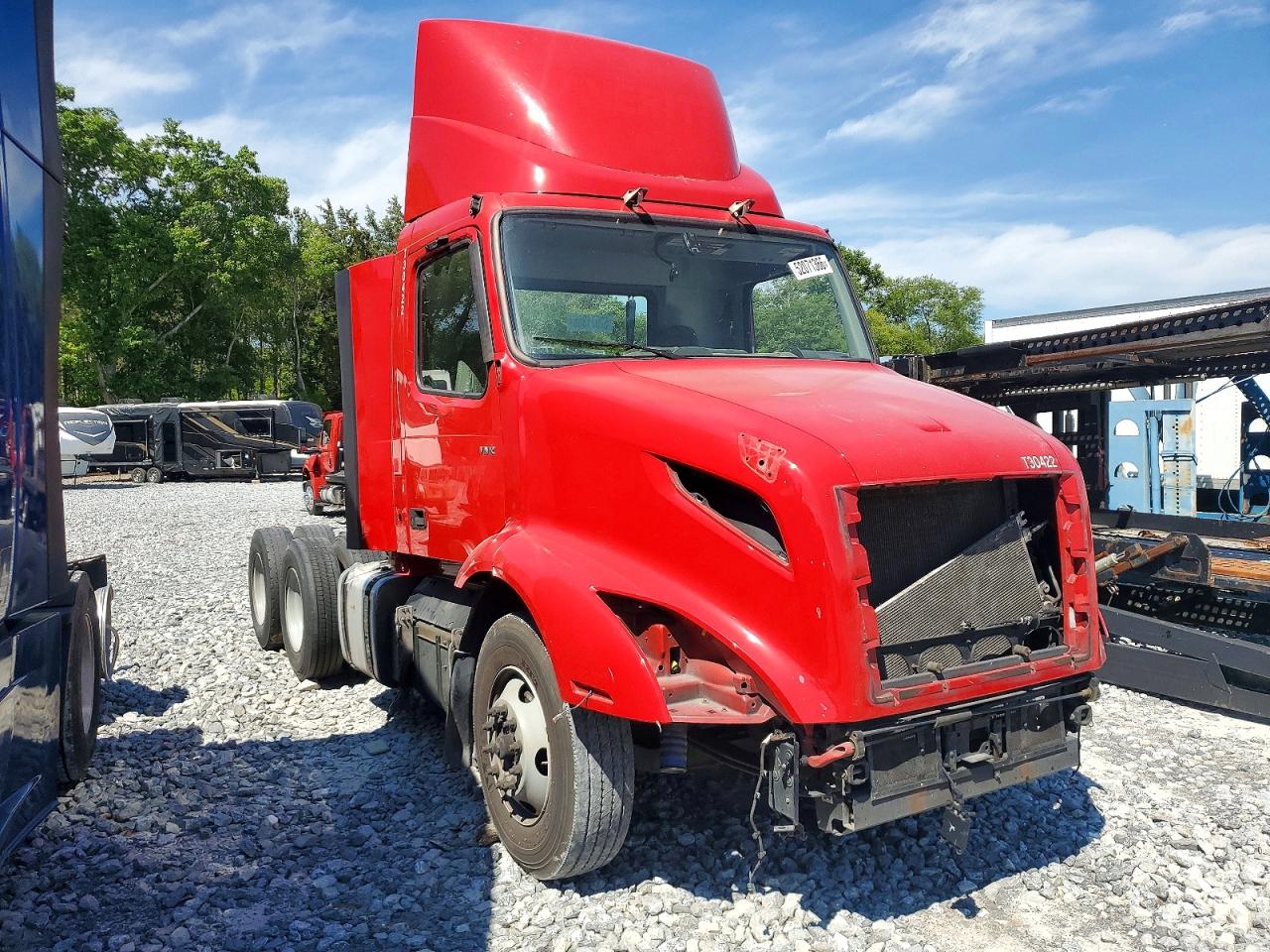 Salvage Volvo Vnr Image