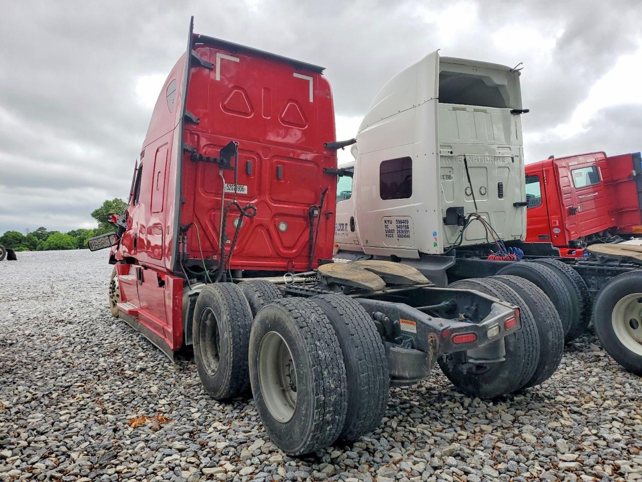 Freightliner Cascadia 126