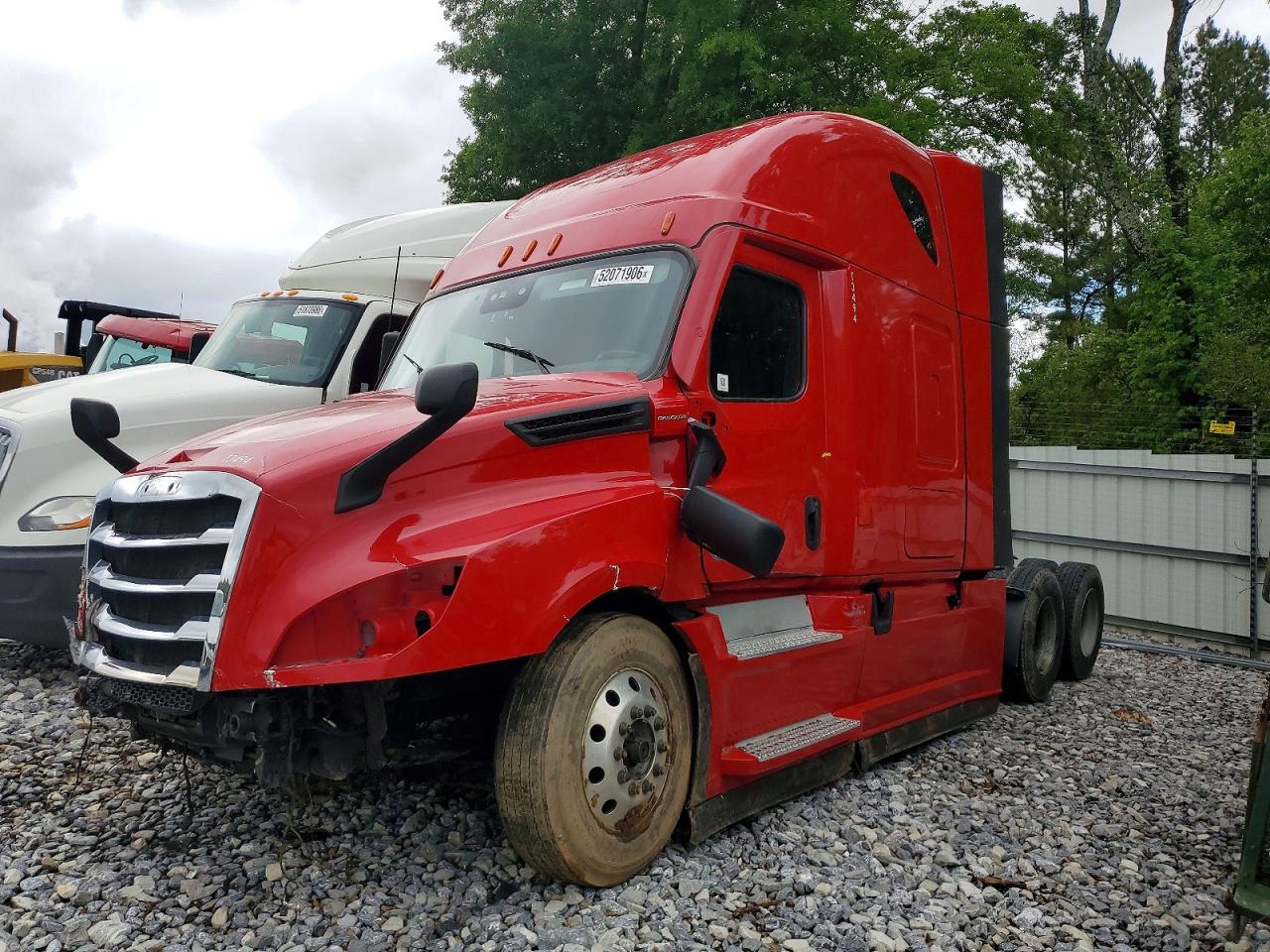 Freightliner Cascadia 126