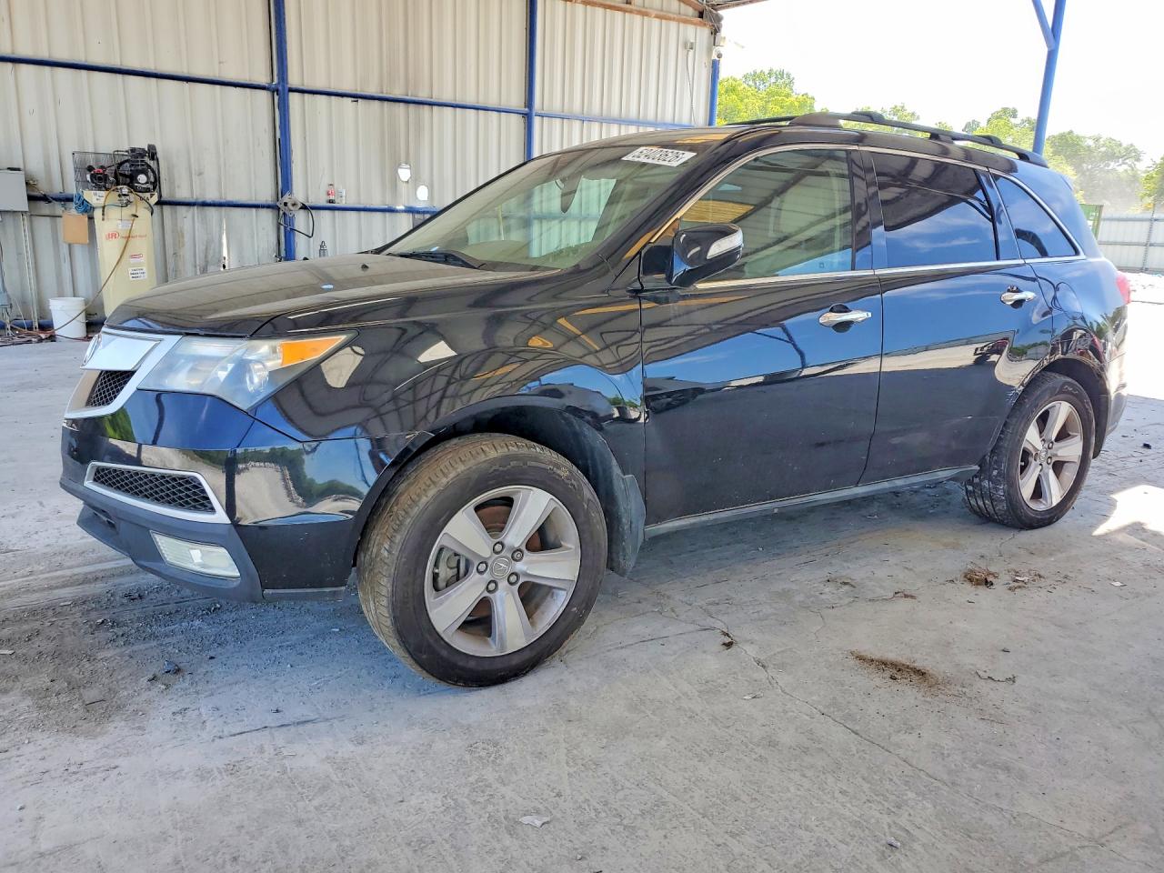 Salvage Acura MDX Image