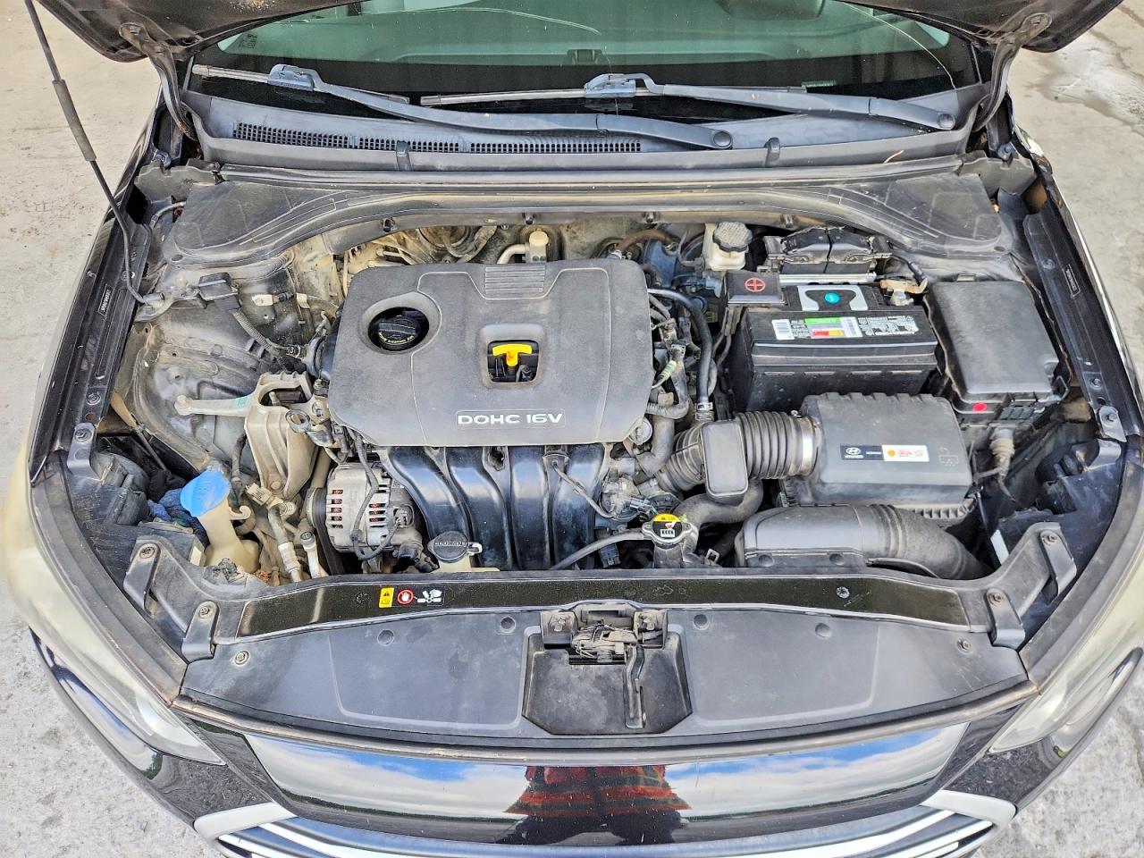 Hyundai ELANTRA Se