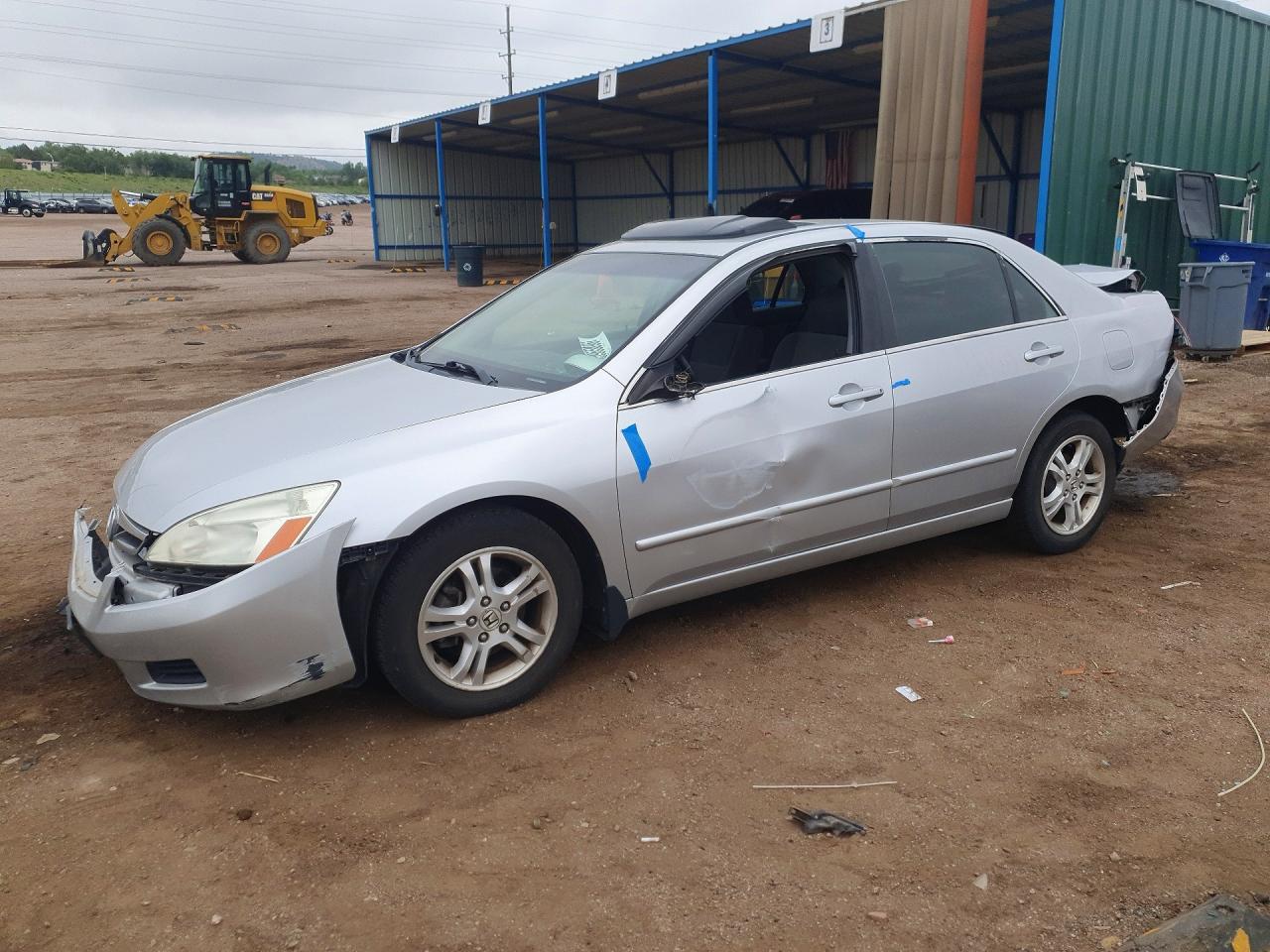 Salvage Honda Accord Image