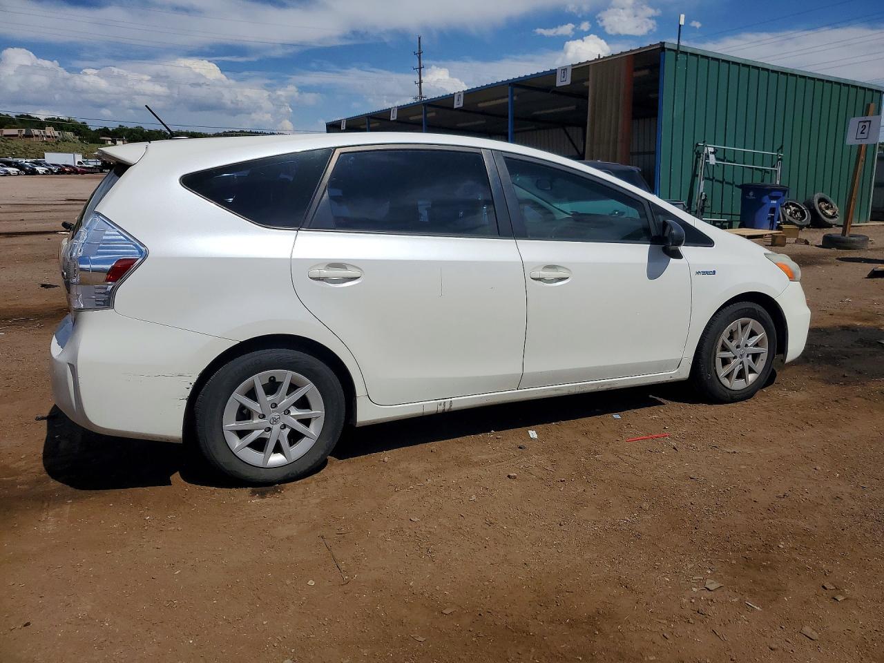 Toyota Prius Three