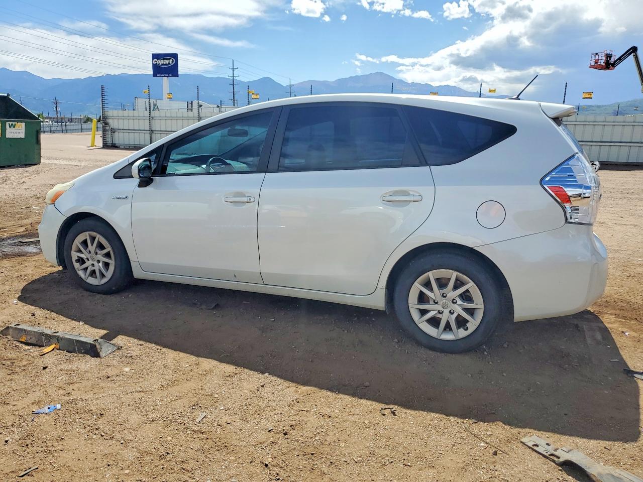 Toyota Prius Three