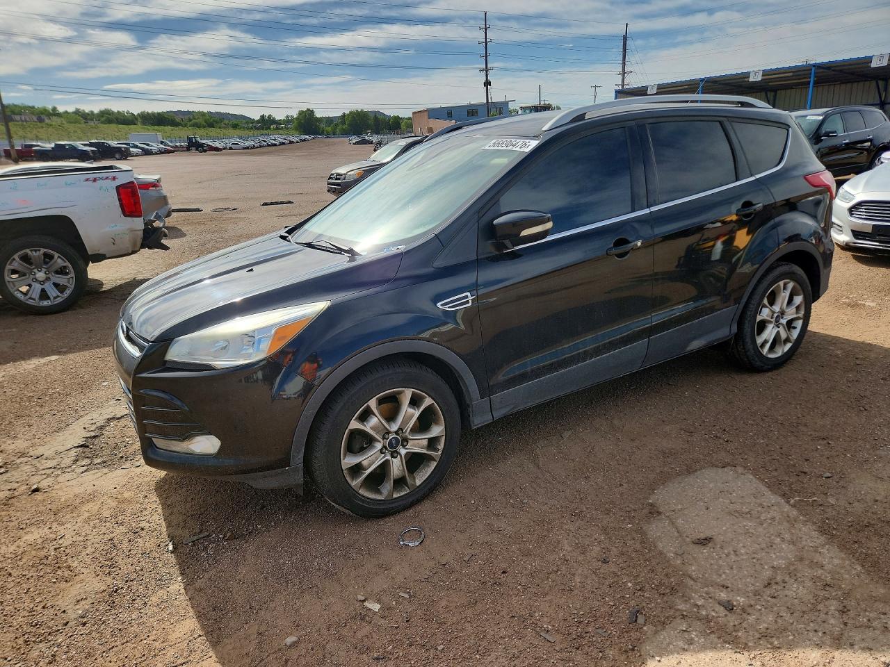 Salvage Ford Escape Image