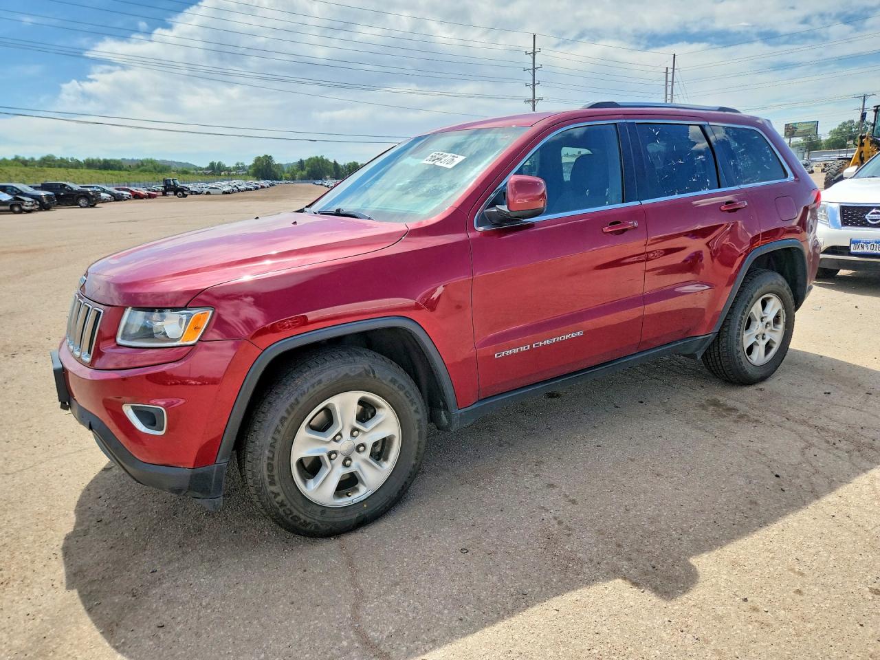 Salvage Jeep Cherokee Image