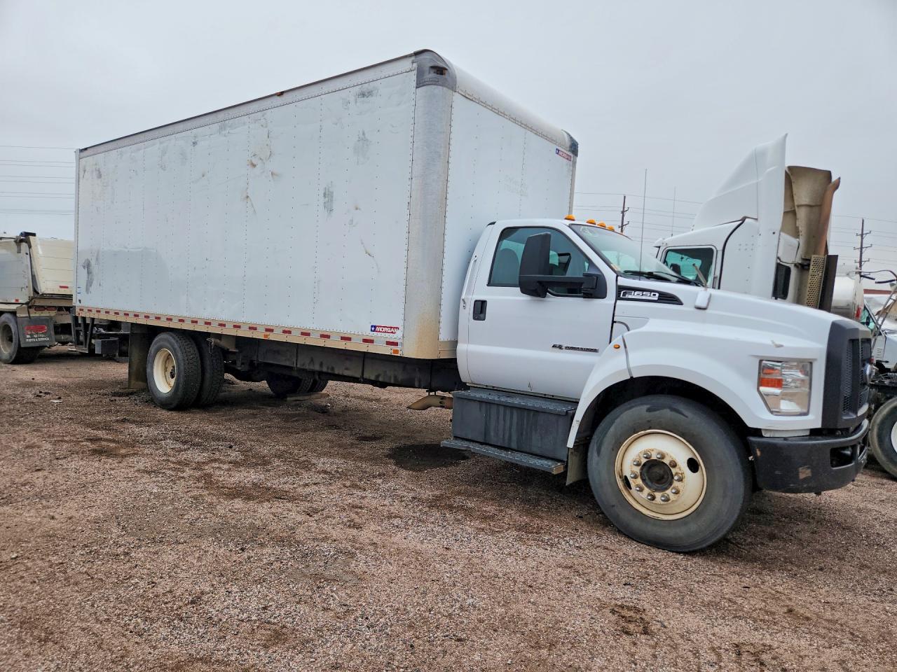Ford F-650 Super Duty