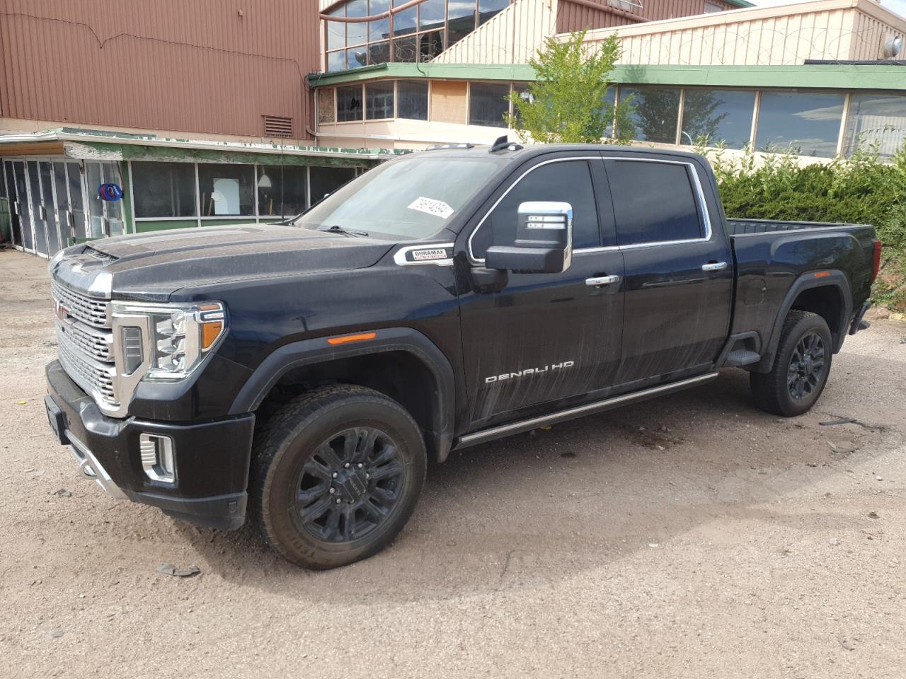 Salvage GMC Sierra Image