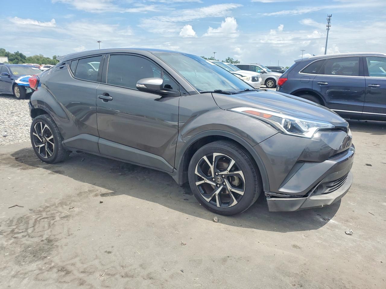 Toyota C-HR Xle Premium