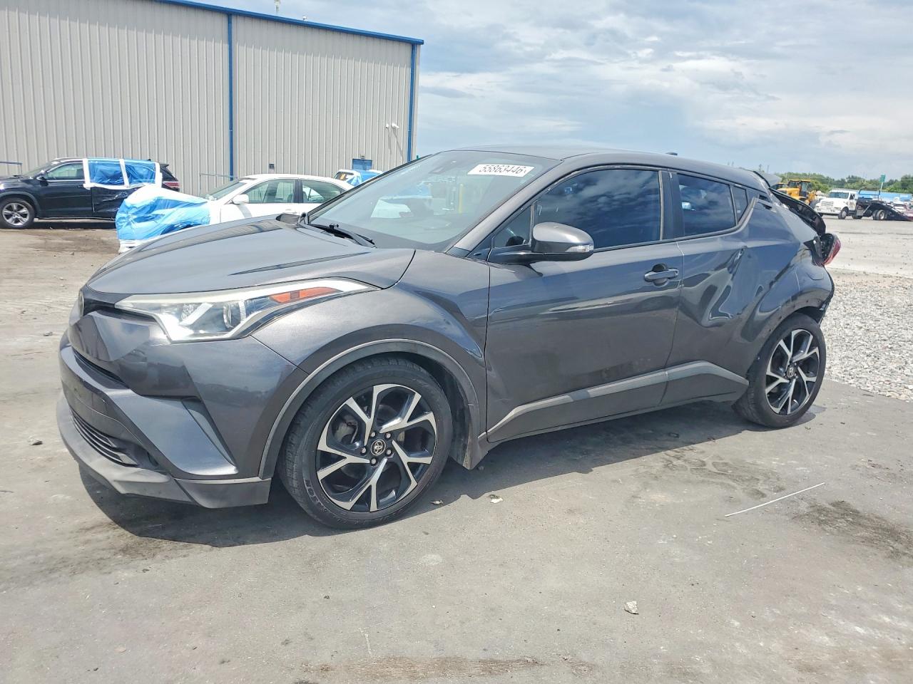 Salvage Toyota C-HR Image