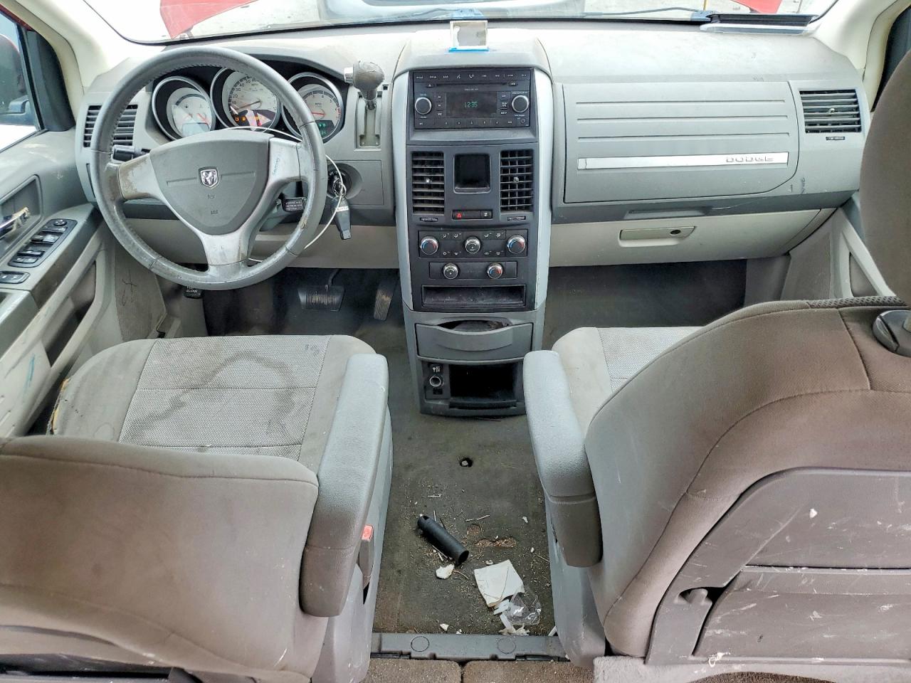 Dodge Caravan Sxt