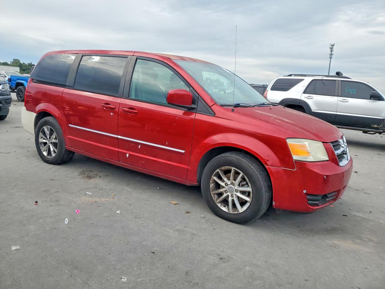 Dodge Caravan Sxt