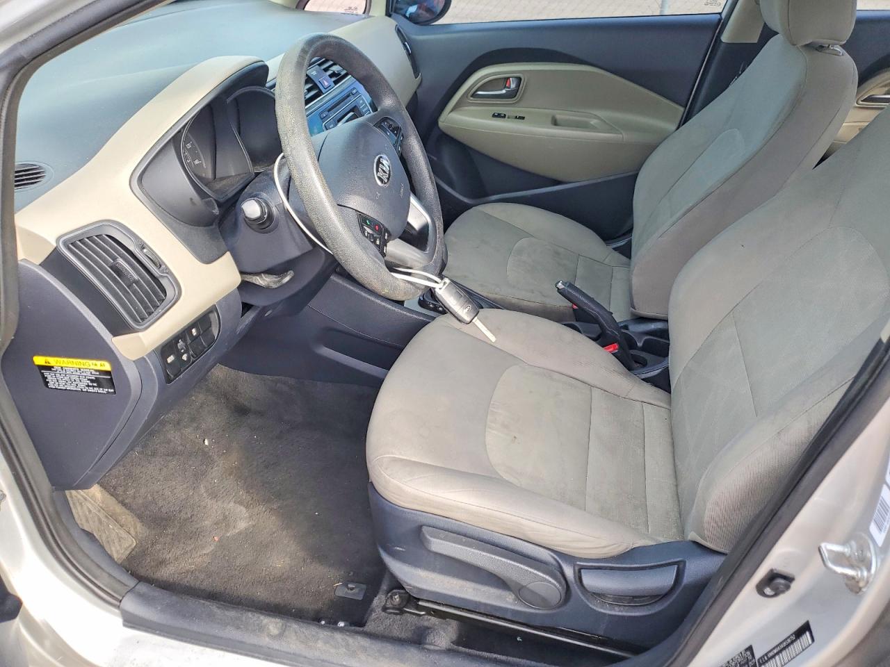 Kia Rio Lx