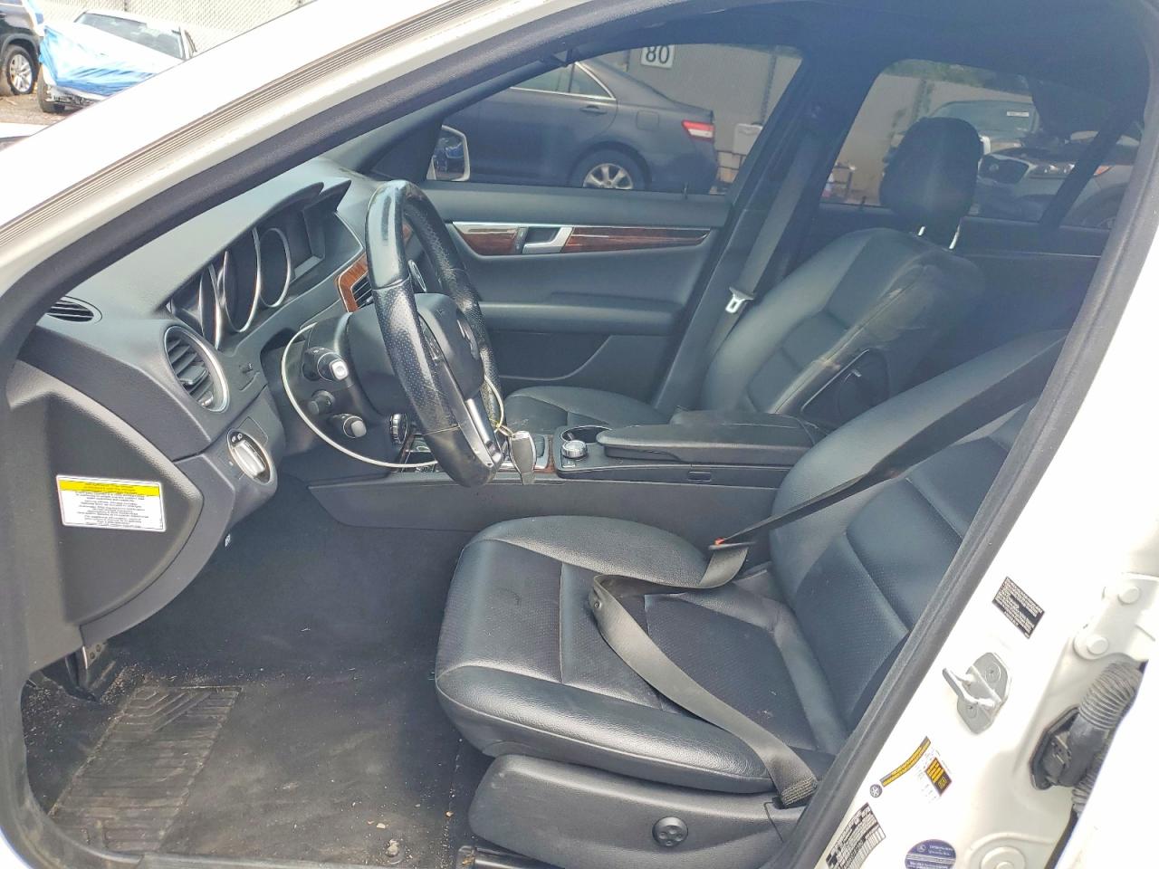Mercedes-Benz C-Class 300 4matic