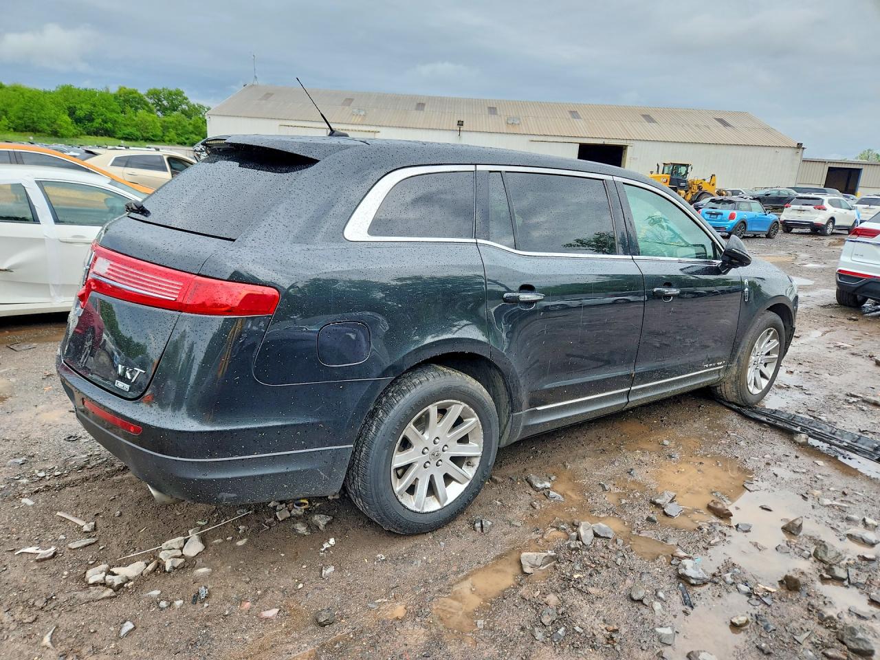 Lincoln MKT Livery