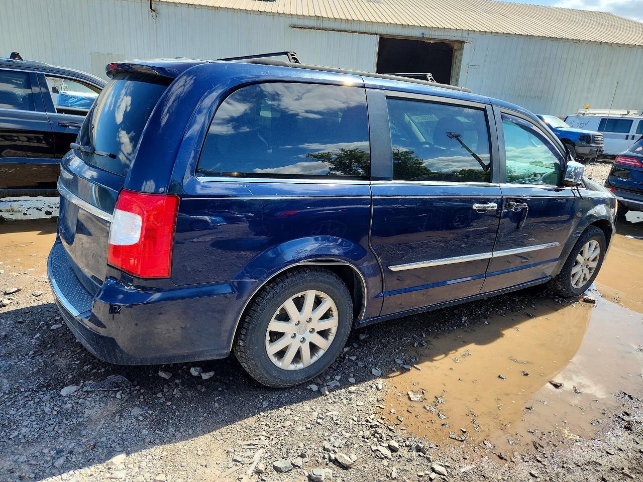 Chrysler Minivan Touring L