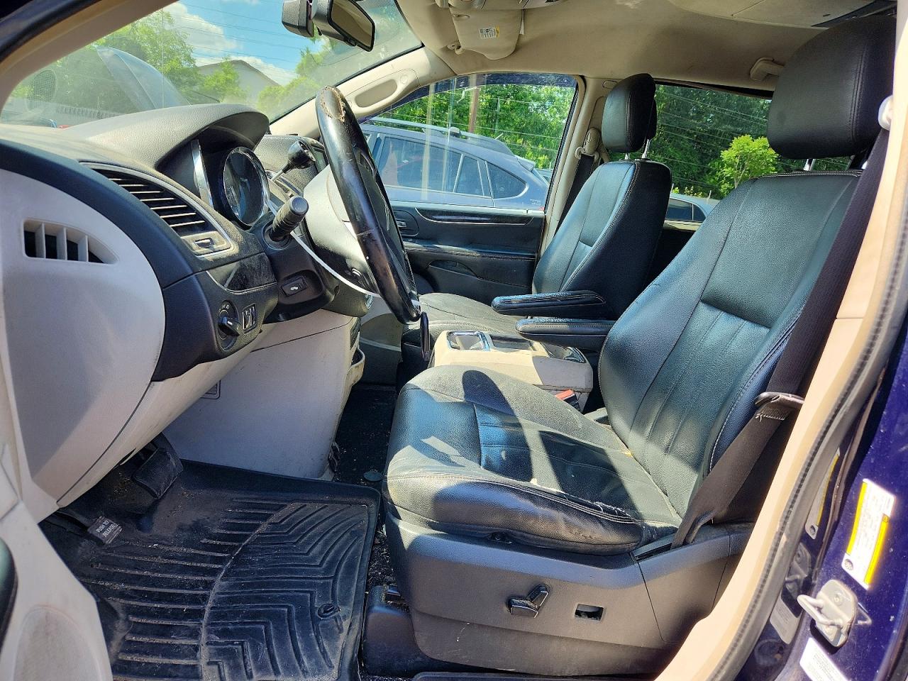Chrysler Minivan Touring L