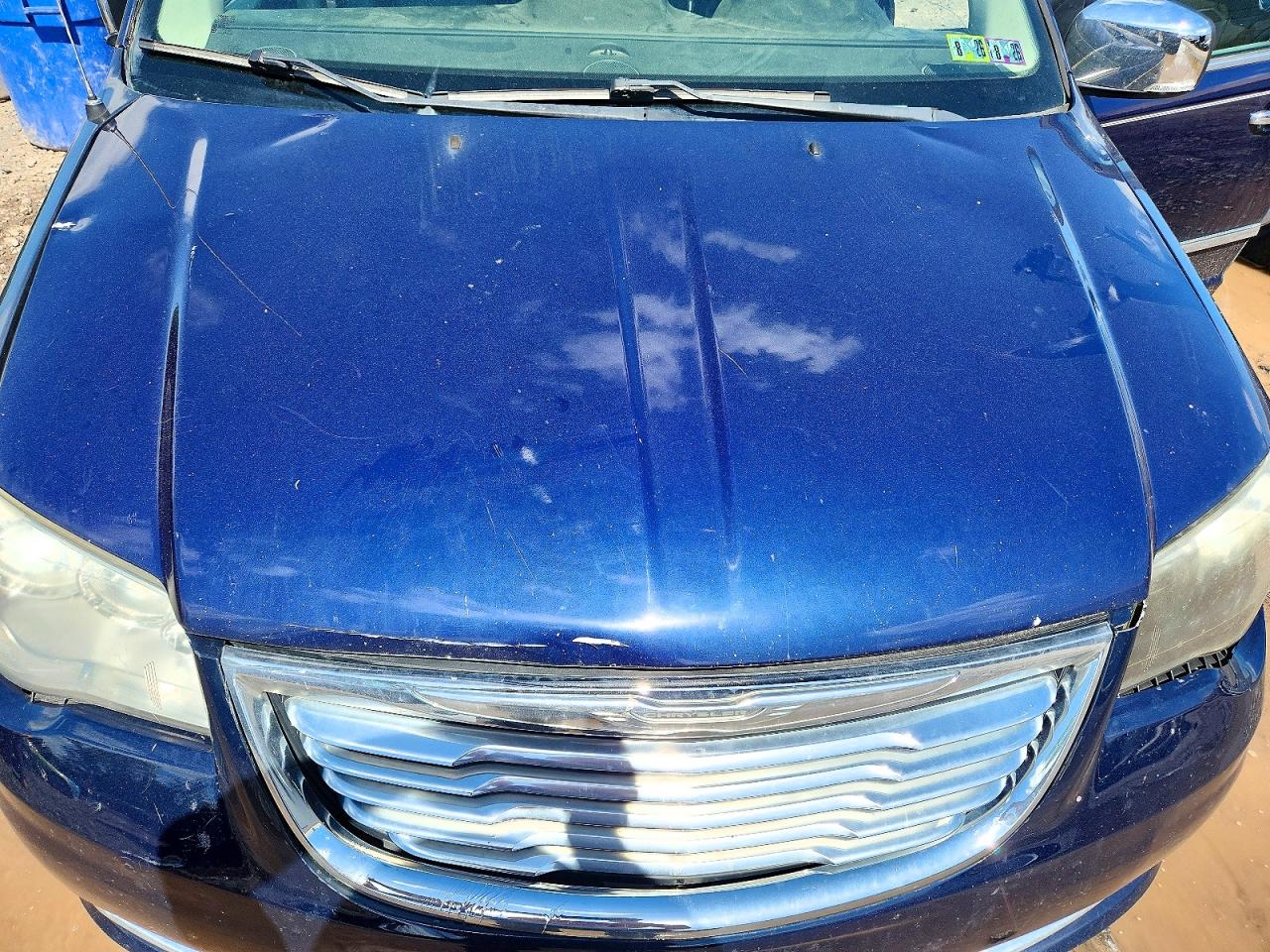 Chrysler Minivan Touring L