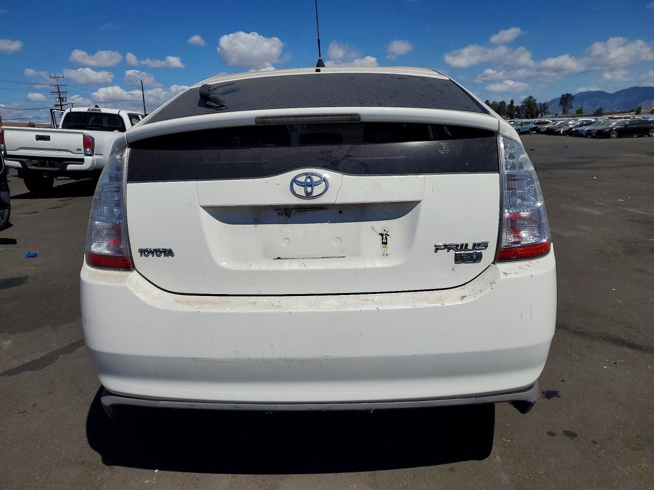 Toyota Prius Base
