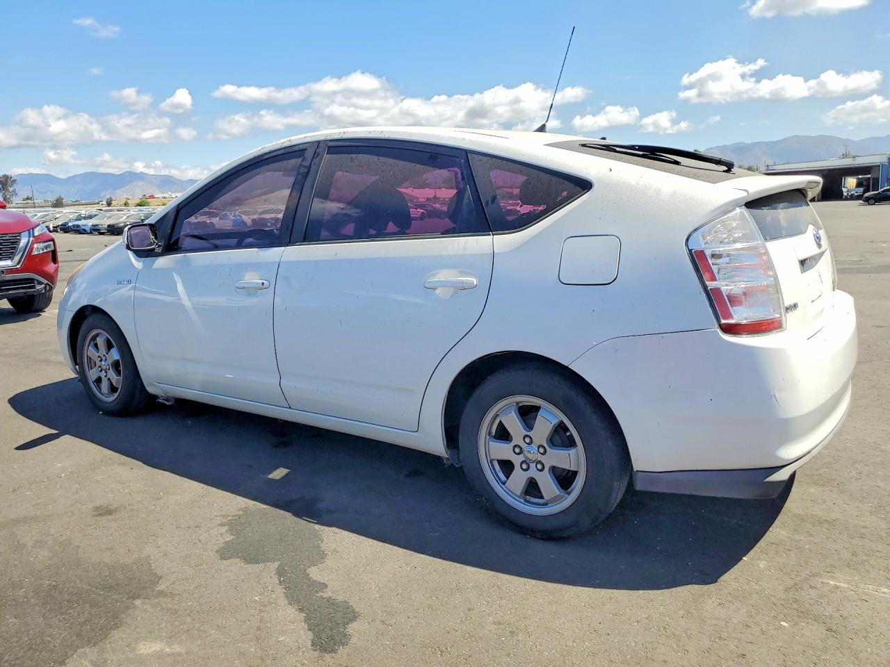 Toyota Prius Base