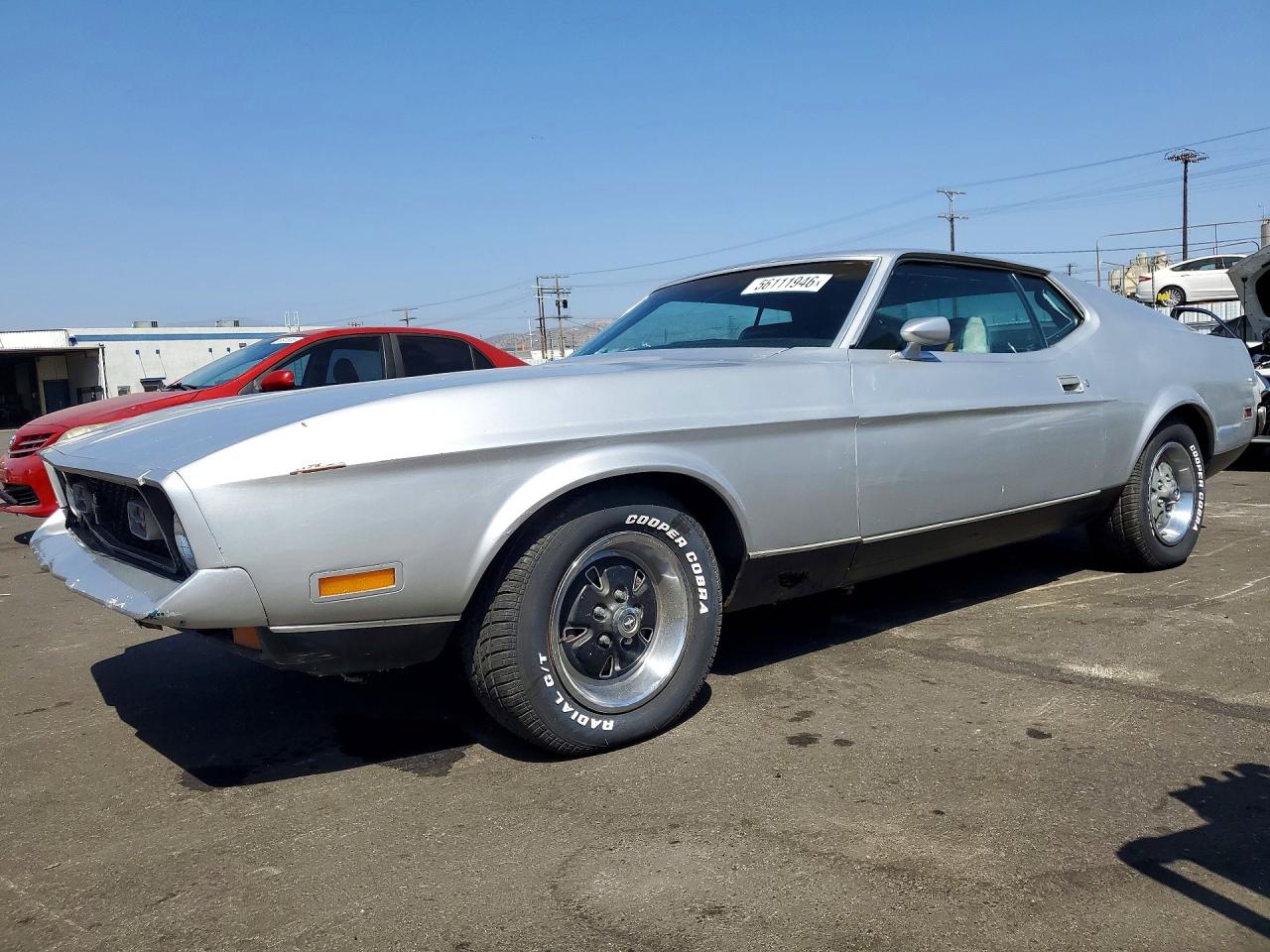 Salvage Ford Mustang Image