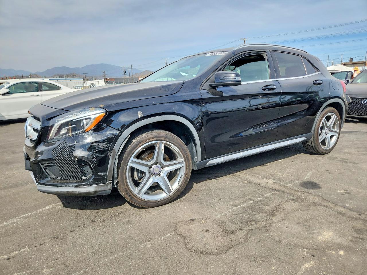 Salvage Mercedes-Benz GLA Image