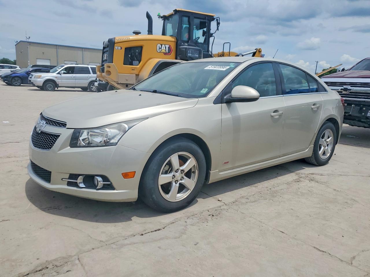Salvage Chevrolet Cruze Image