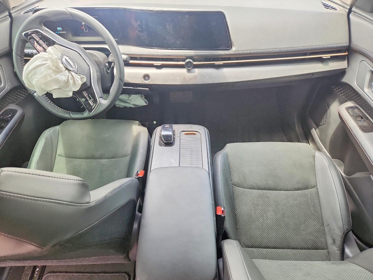 Nissan Ariya Evolve+ E-4orce