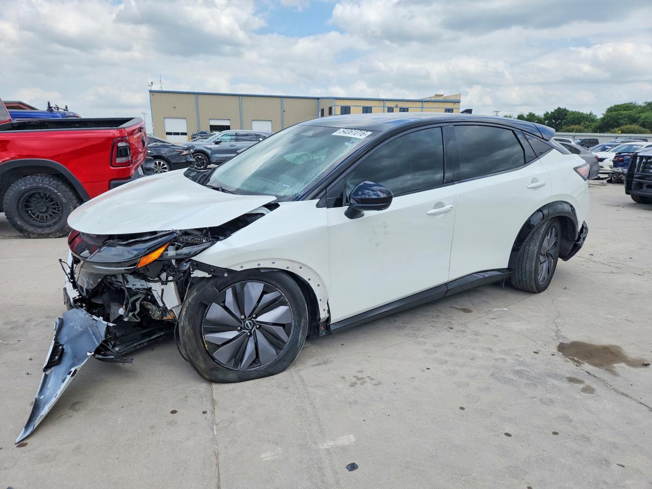 Salvage Nissan Ariya Image