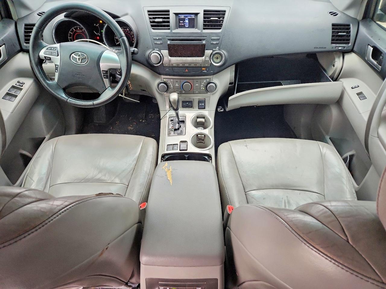 Toyota Highlander Se