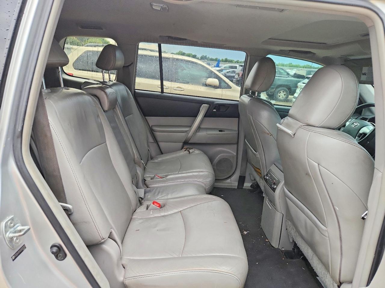 Toyota Highlander Se