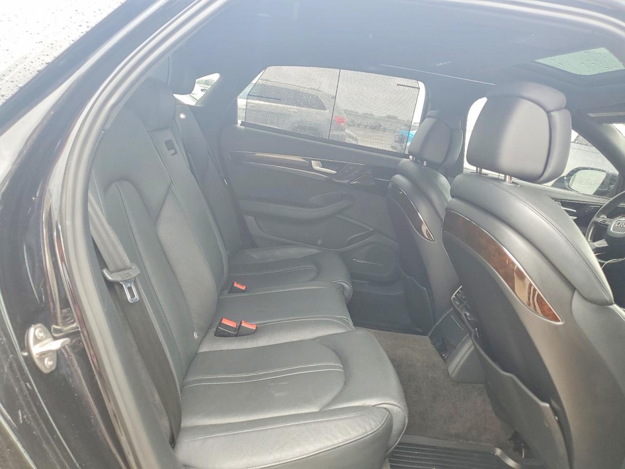Audi A8 L Quattro