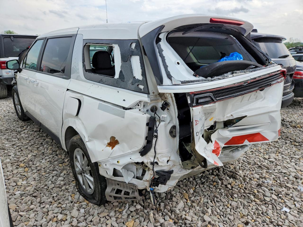 Kia Carnival Lx