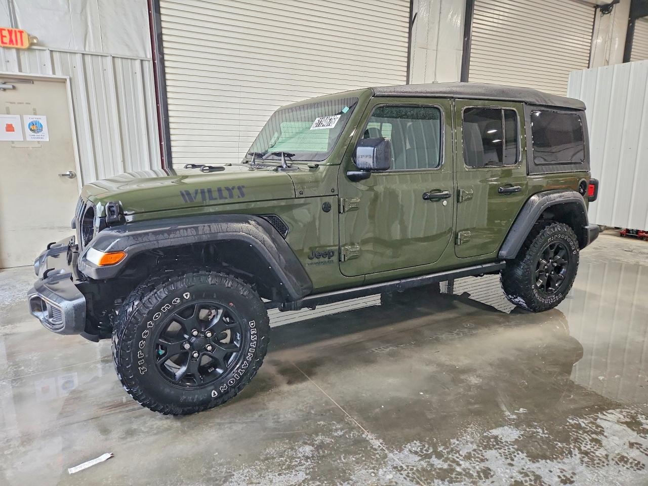 Salvage Jeep Wrangler Image