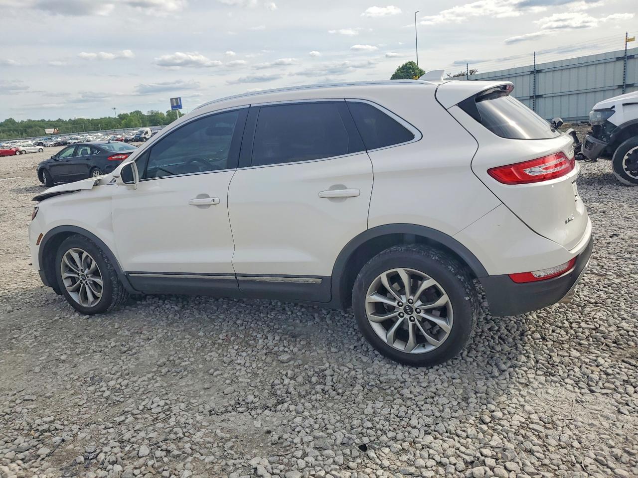 Lincoln MKC Select