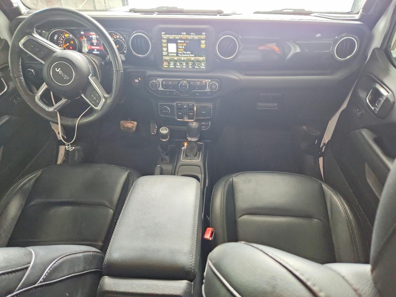 Jeep Wrangler Sahara