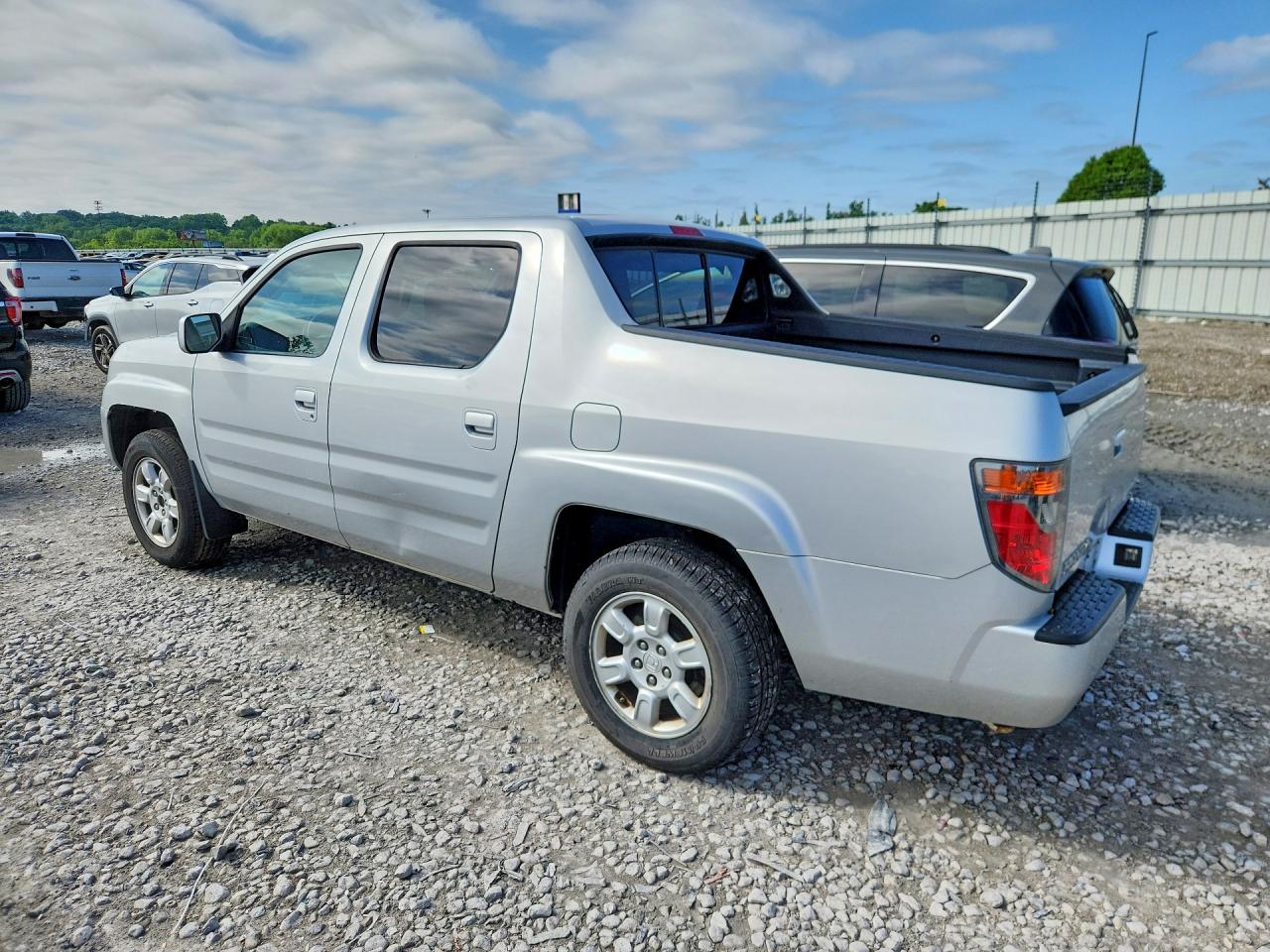Honda Ridgeline Rtl
