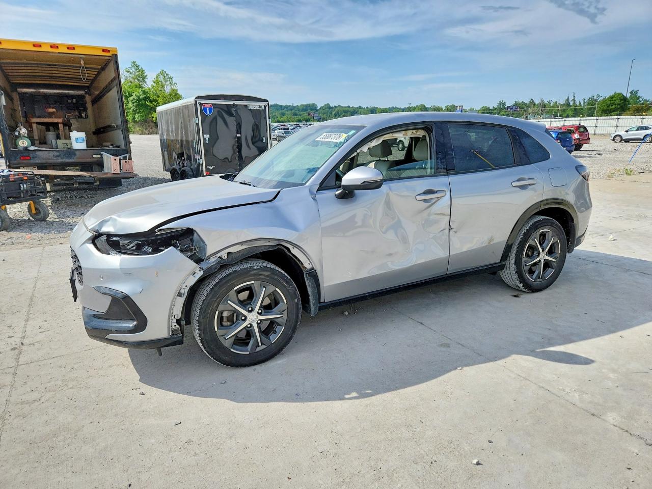 Salvage Honda HR-V Image