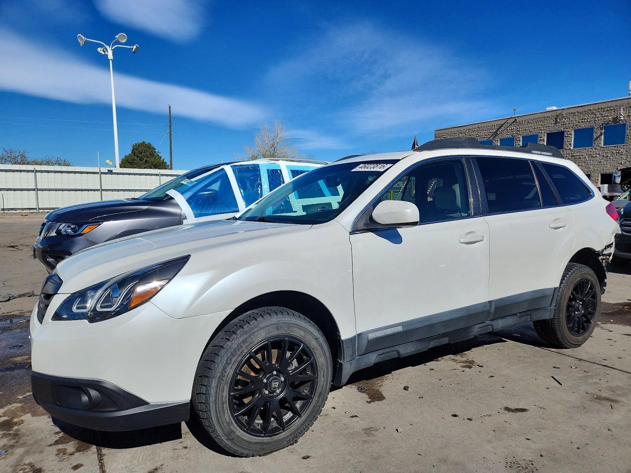 Salvage Subaru Outback Image