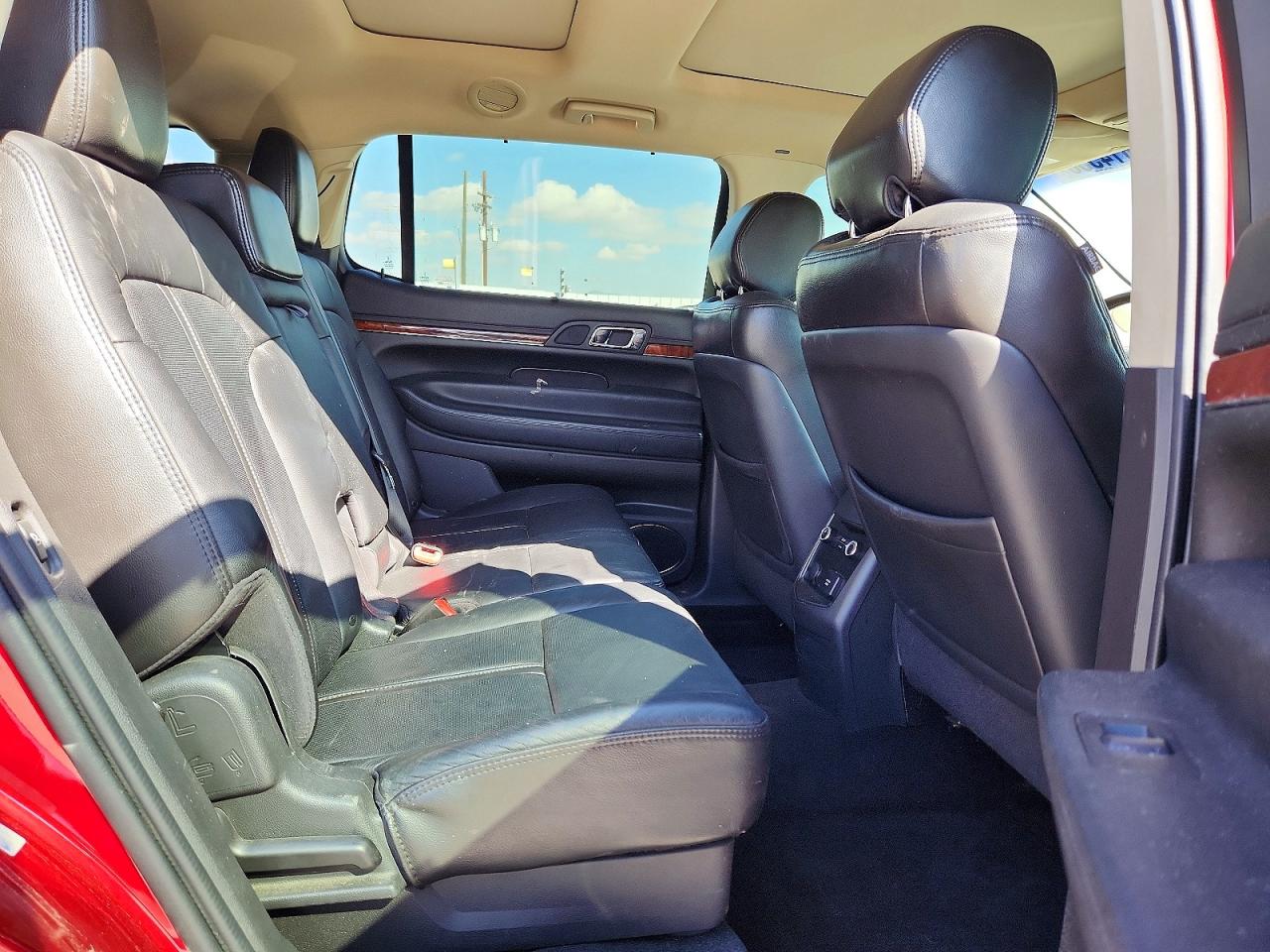 Lincoln MKT