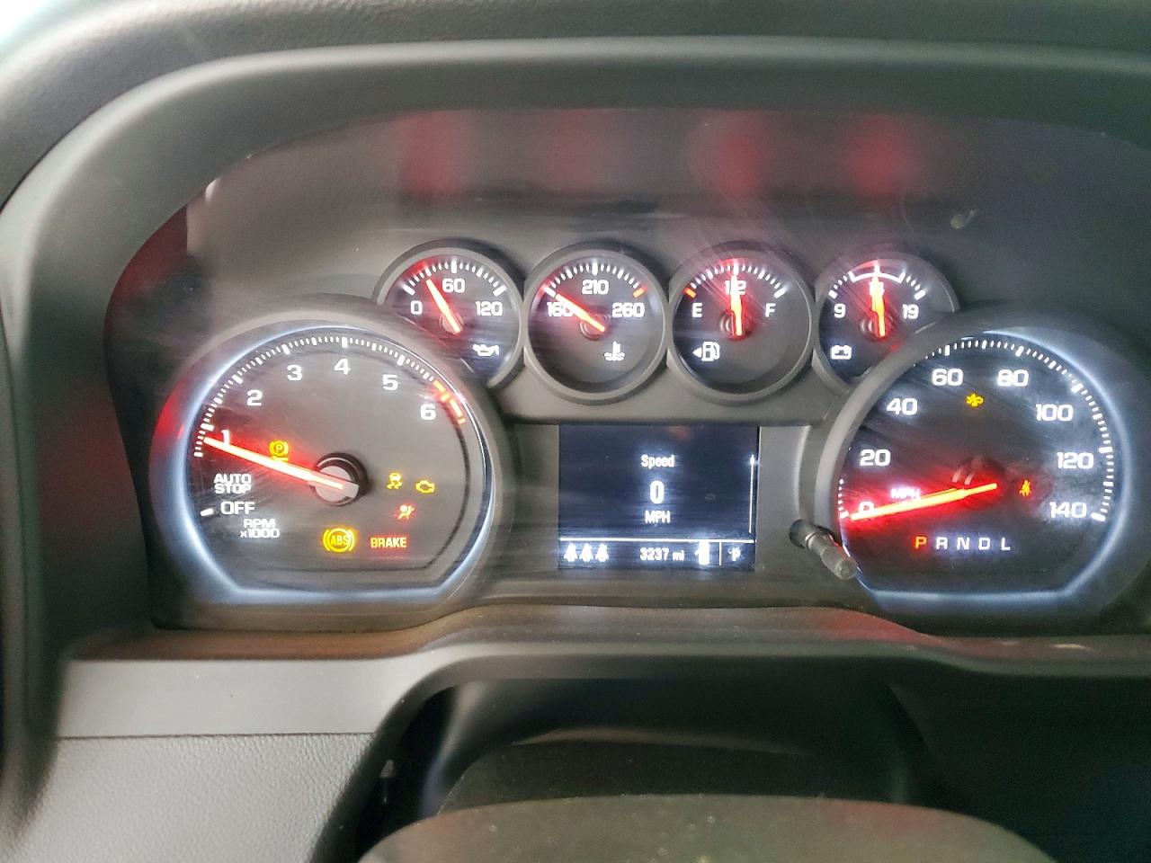 Chevrolet Silverado C1500 Custom