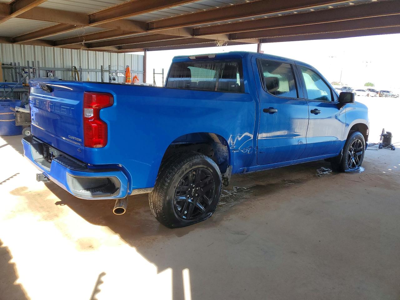 Chevrolet Silverado C1500 Custom
