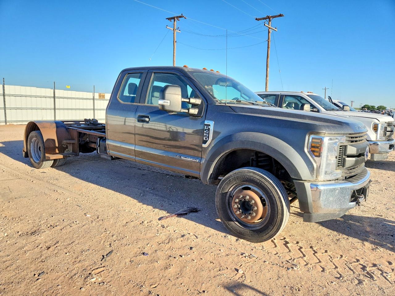 Ford F-450 Super Duty