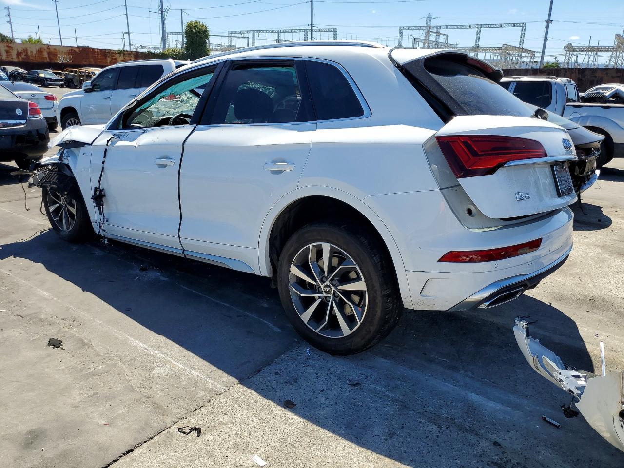 Audi Q5 Premium Plus 45