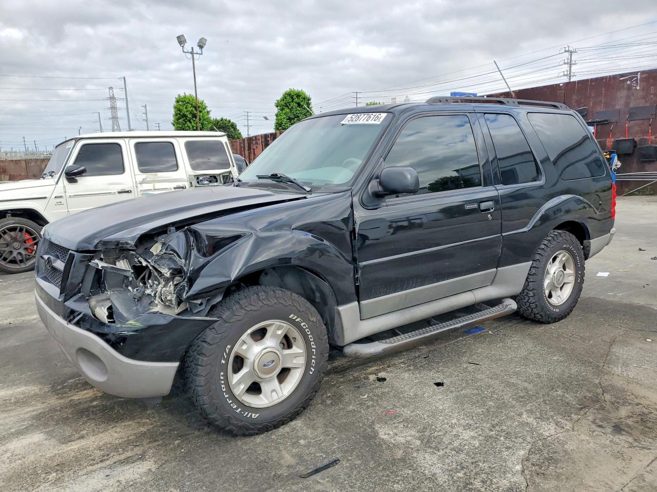 Salvage Ford Explorer Image